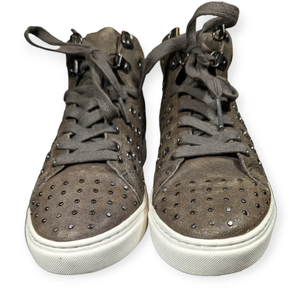 Vince Camuto don accept
